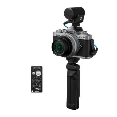 NIKON Z fc Vlogger Kit ME 16-50mm f/3.5-6.3 VR (SL) & ACCESSORIES