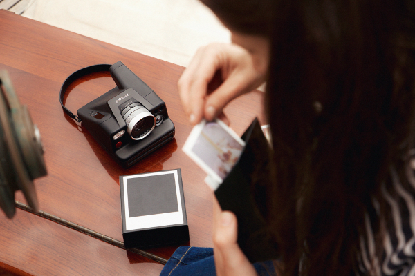 Polaroid i-2